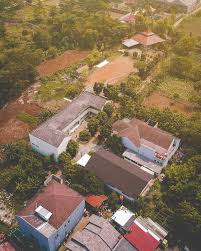 Lingkungan SMK Darussa'adah